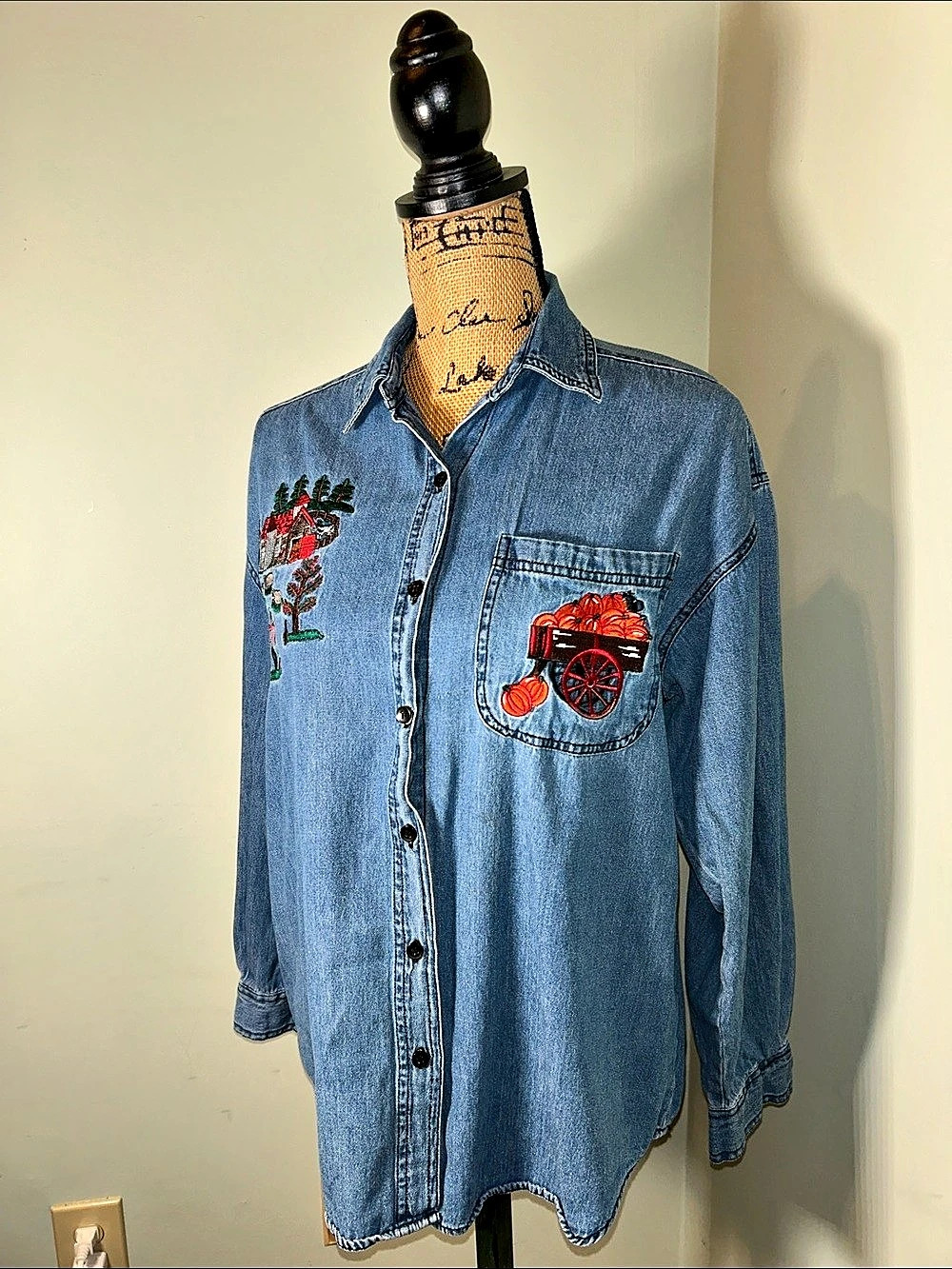 Vintage Autumn Harvest Pumpkins Denim Button Down Embroidered Shirt Shacket M